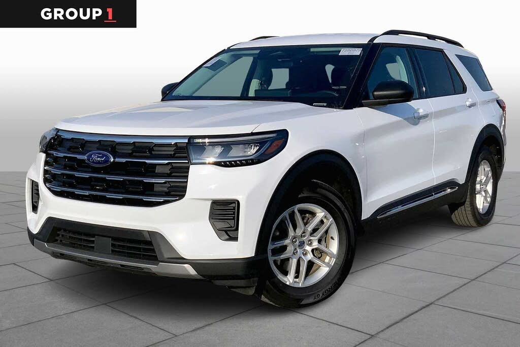 2025 Ford Explorer Active RWD