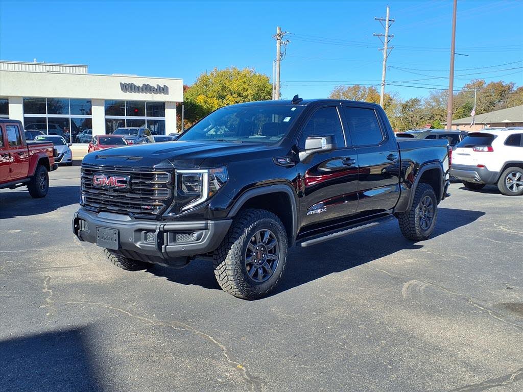 2024 GMC Sierra 1500 AT4X Crew Cab 4WD