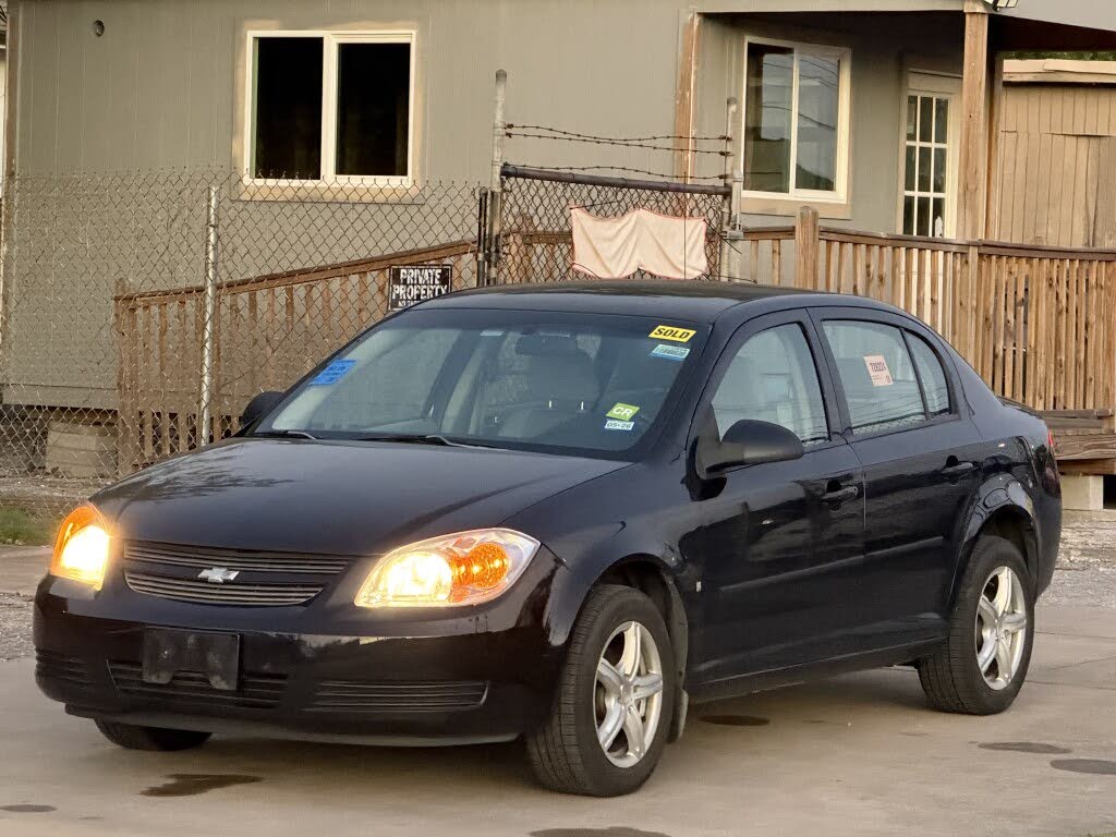2008 Chevrolet Cobalt LS Sedan FWD