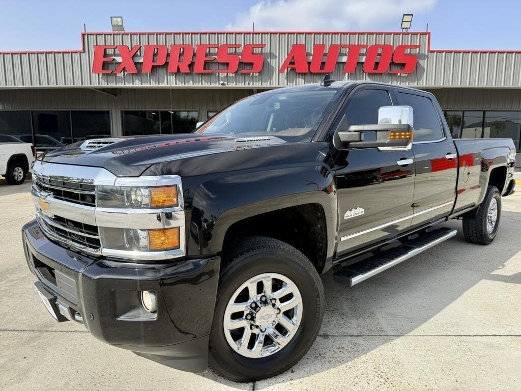 2019 Chevrolet Silverado 3500HD High Country Crew Cab LB 4WD