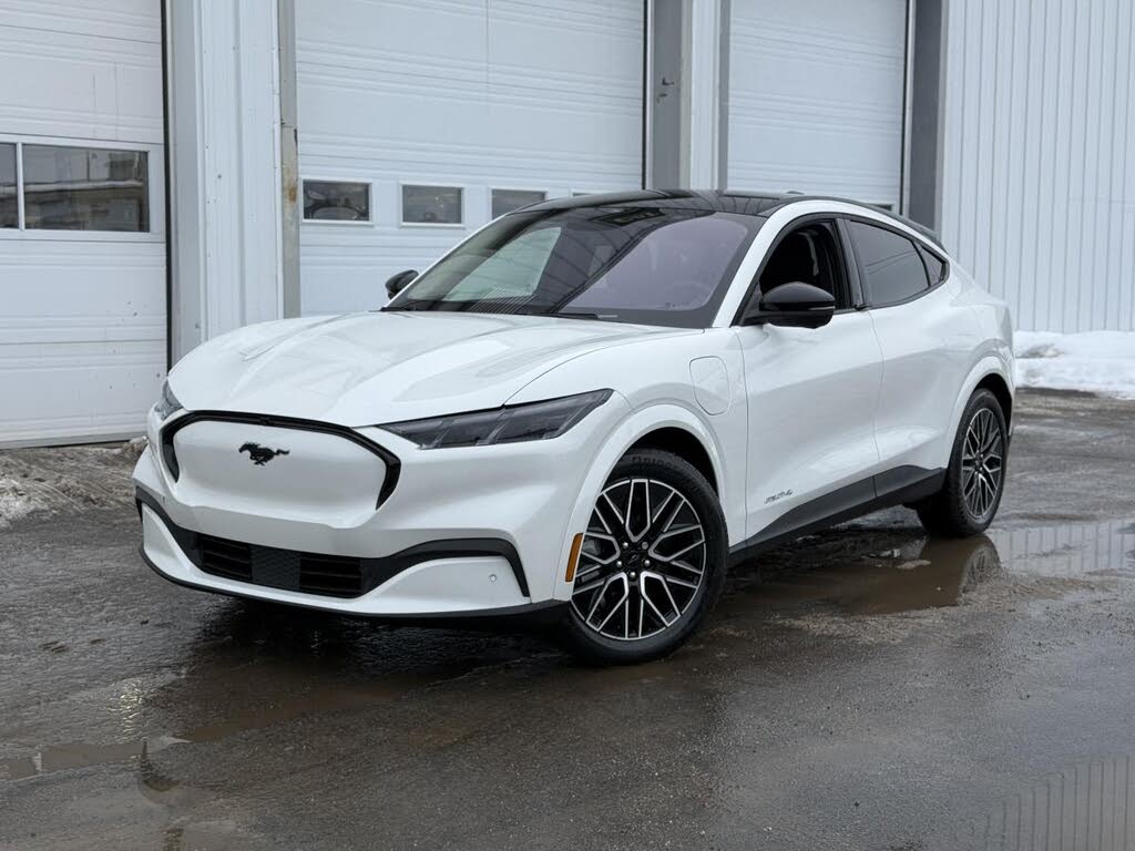 Ford Mustang Mach-E Premium AWD 2025