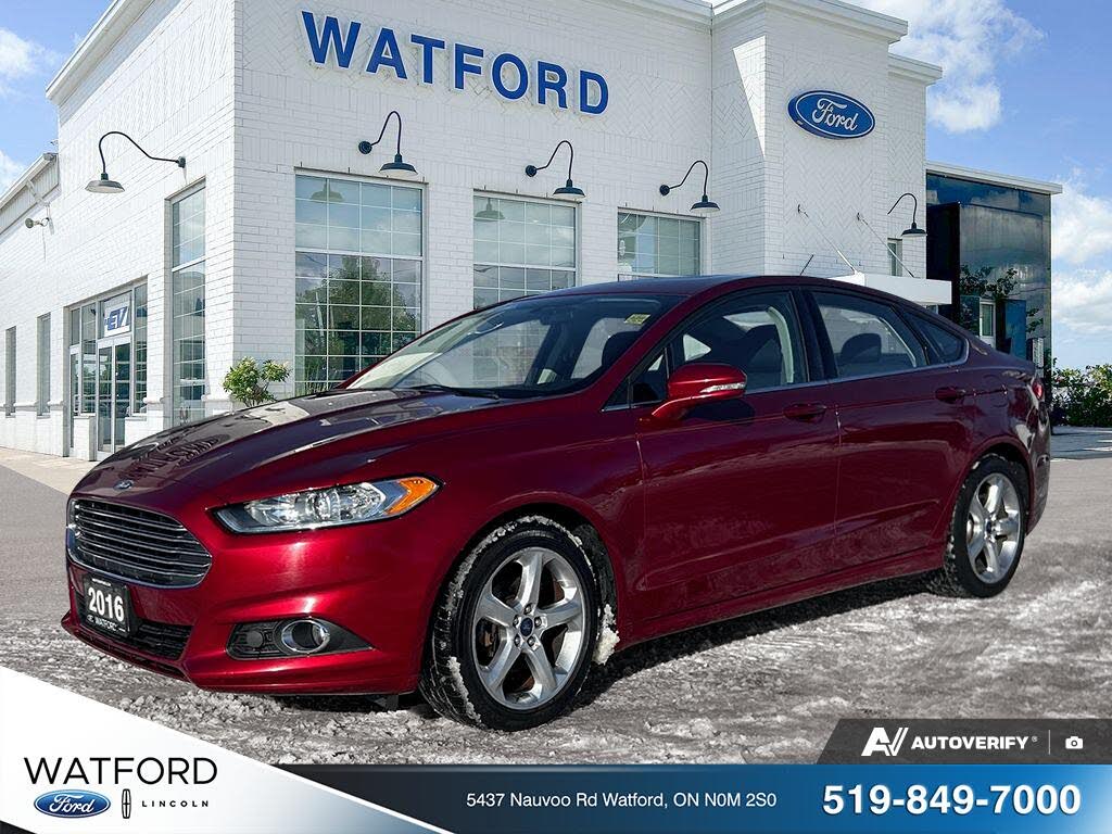 2016 Ford Fusion SE