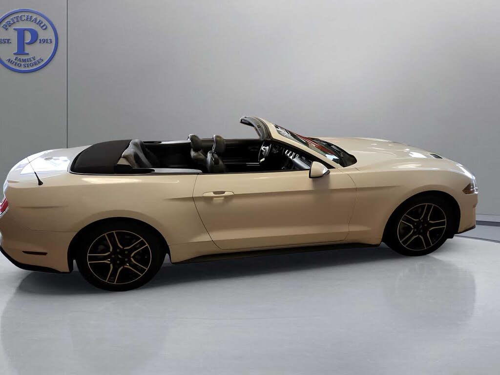 2021 Ford Mustang EcoBoost Convertible RWD