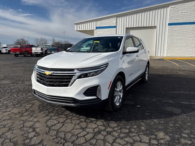 2024 Chevrolet Equinox LT FWD with 1LT