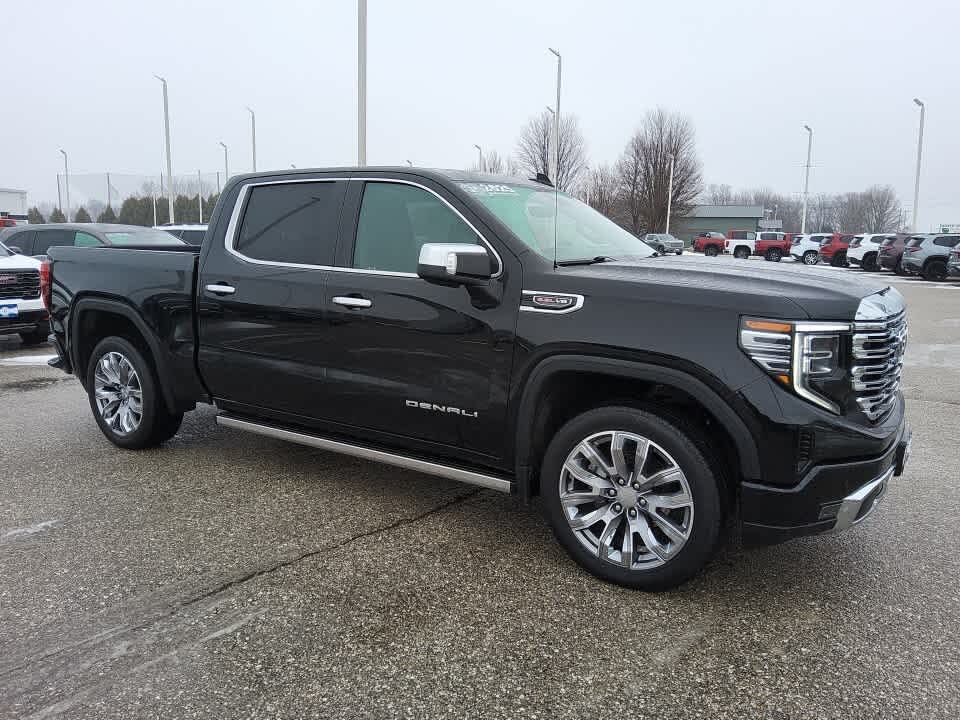 2025 GMC Sierra 1500 Denali Crew Cab 4WD