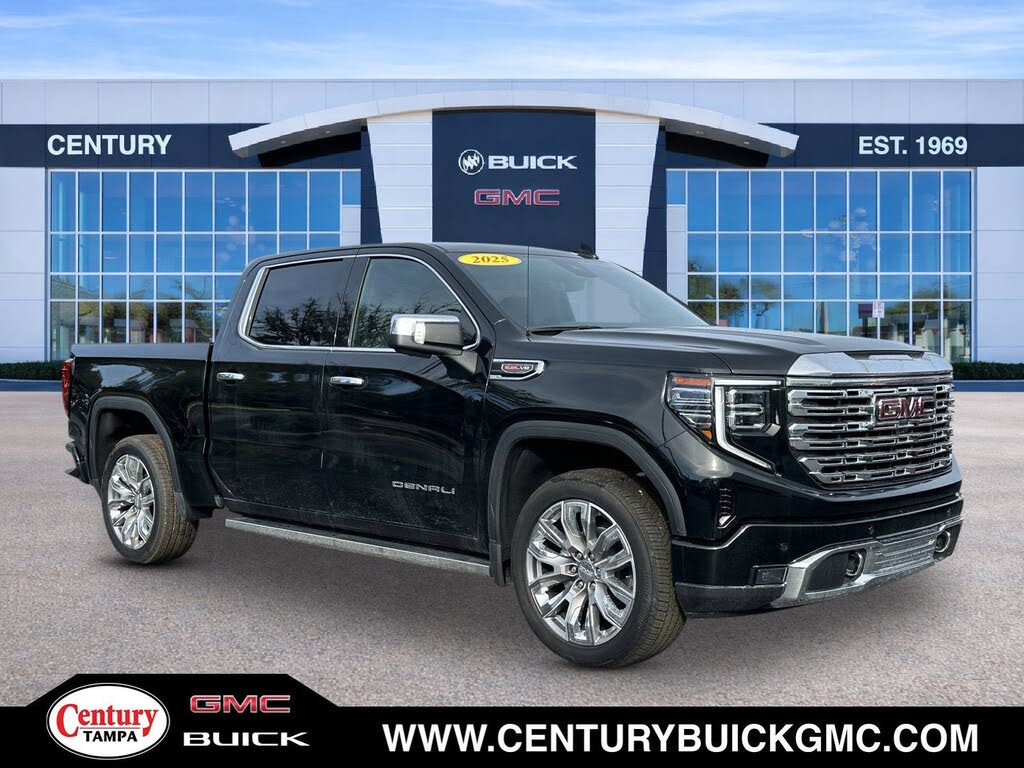 2025 GMC Sierra 1500 Denali Crew Cab 4WD