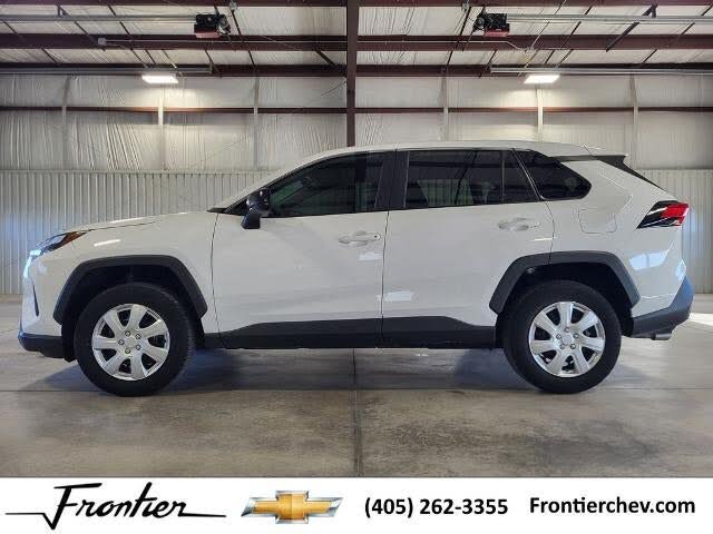 2025 Toyota RAV4 LE AWD