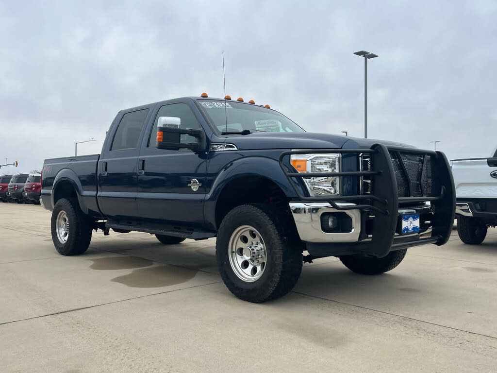 2015 Ford F-350 Super Duty Lariat Crew Cab 4WD