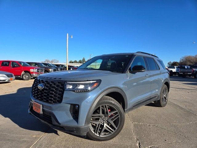 2025 Ford Explorer ST-Line AWD