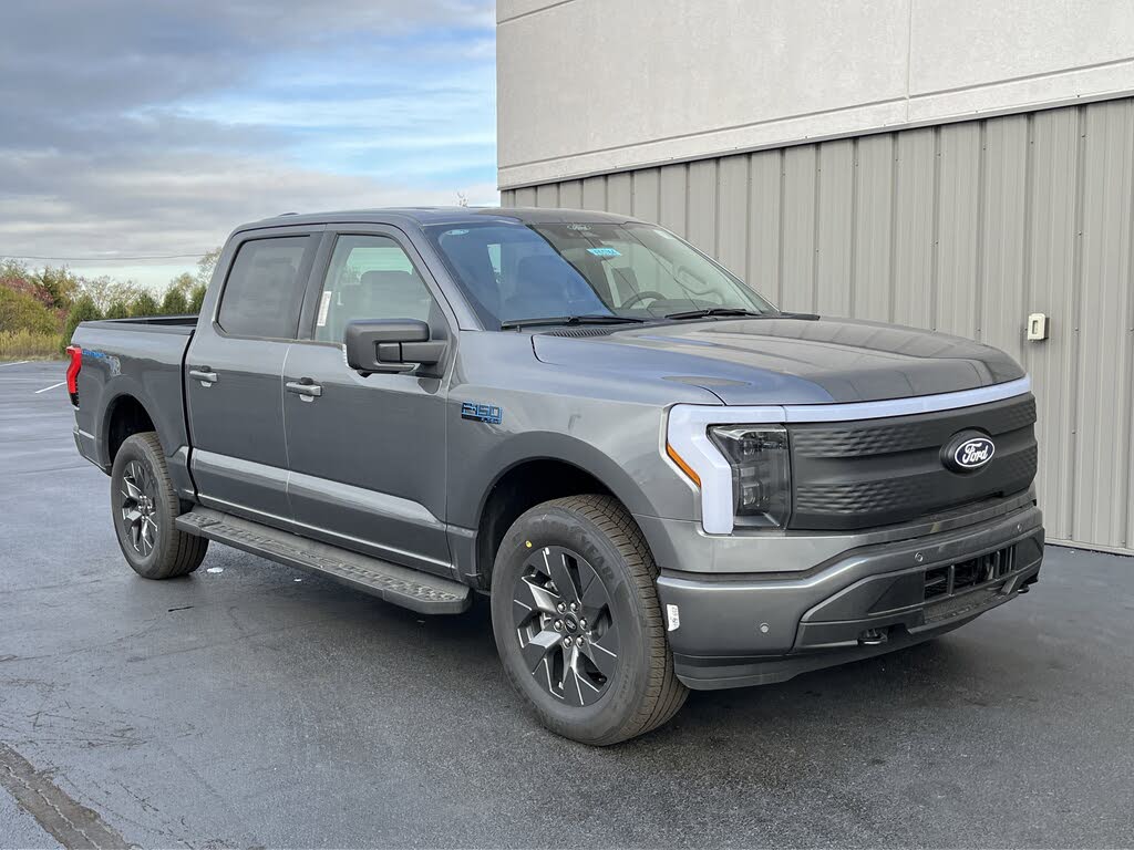 2025 Ford F-150 Lightning Flash SuperCrew AWD