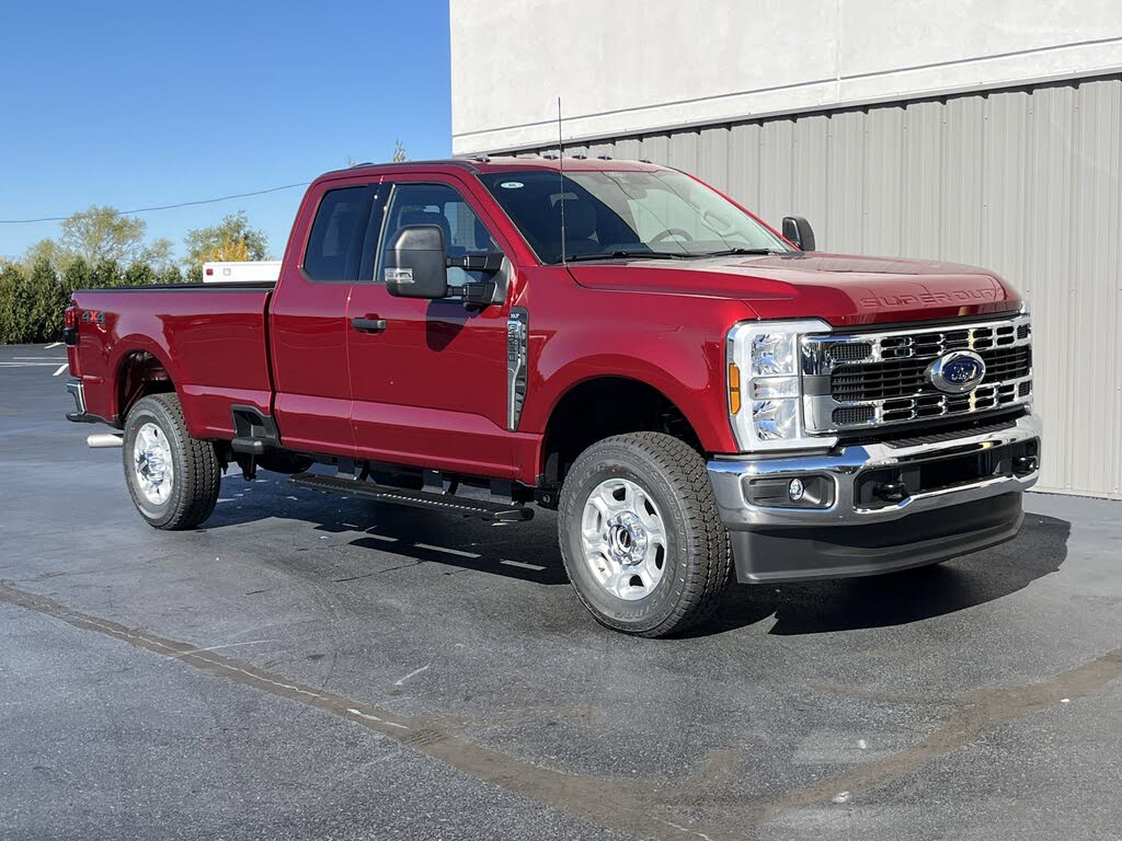 2026 Ford F-250 Super Duty XLT SuperCab 4WD