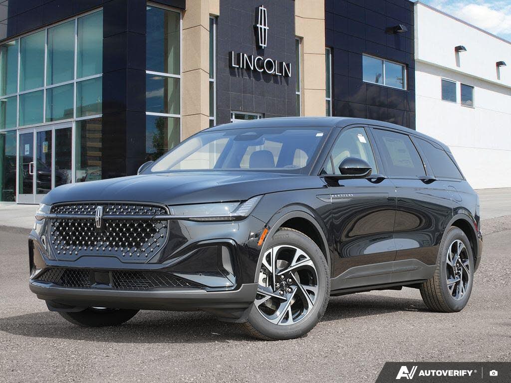Lincoln Nautilus Premiere AWD 2025