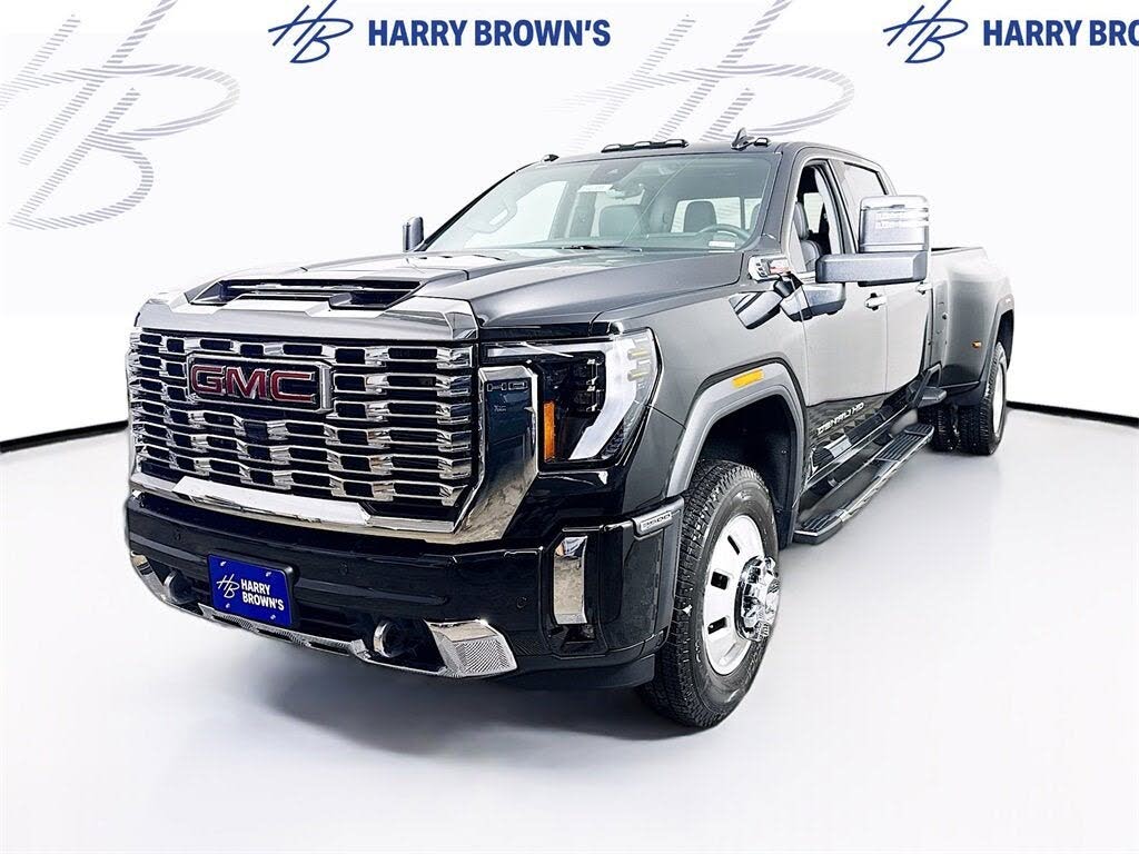 2026 GMC Sierra 3500HD Denali Crew Cab 4WD