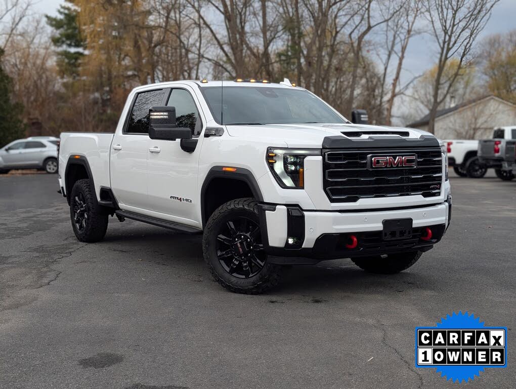 2025 GMC Sierra 2500HD AT4 Crew Cab 4WD