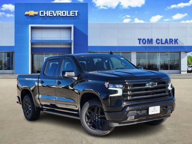 2026 Chevrolet Silverado 1500 High Country Crew Cab 4WD