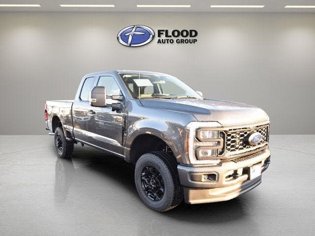 2026 Ford F-350 Super Duty XL SuperCab 4WD