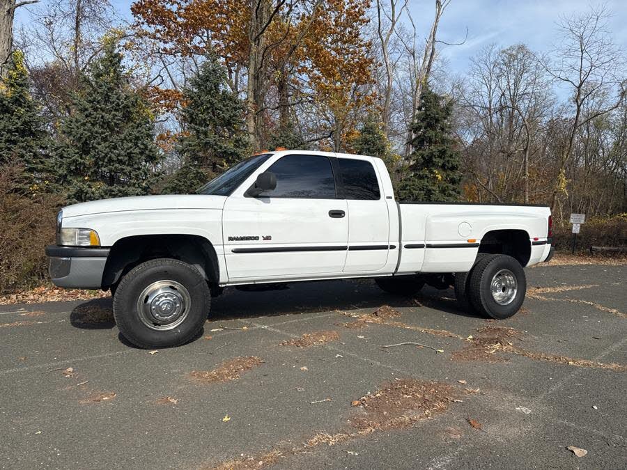 1999 Dodge RAM 3500 ST Extended Cab LB 4WD