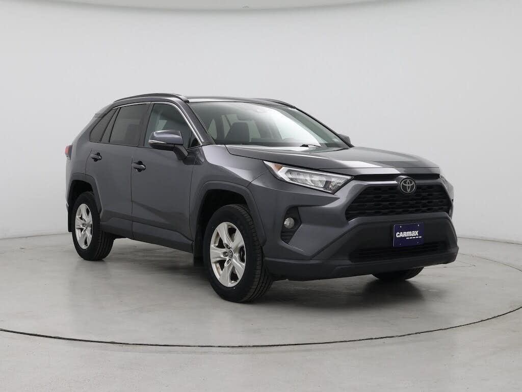 2021 Toyota RAV4 XLE FWD