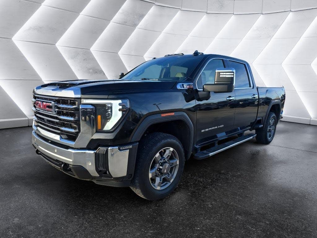 2025 GMC Sierra 2500HD SLT Crew Cab 4WD