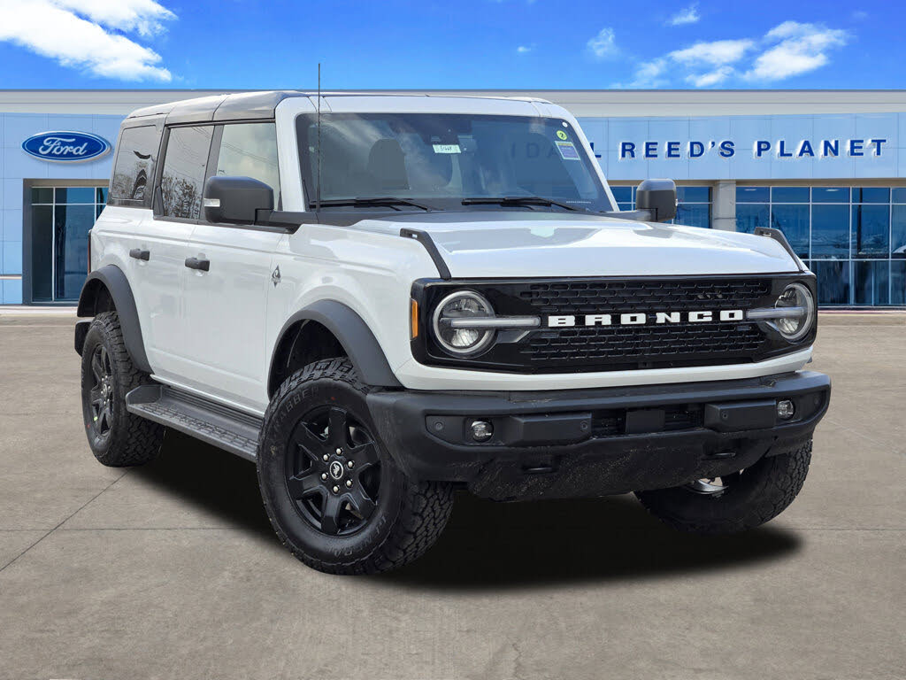 2025 Ford Bronco Outer Banks 4-Door 4WD