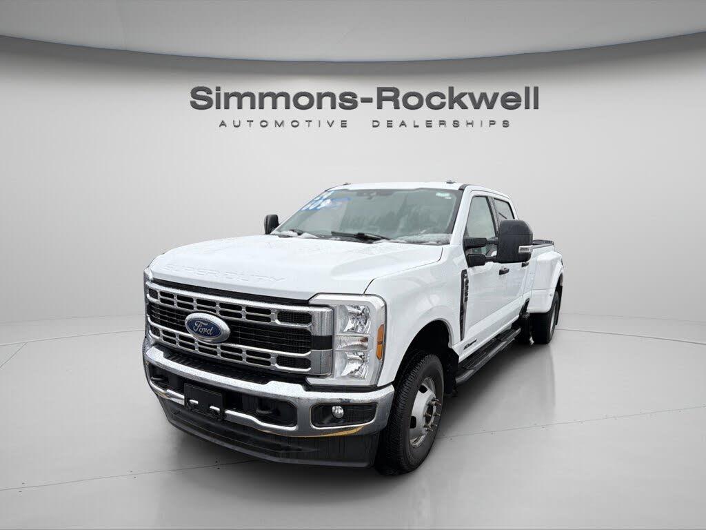 2024 Ford F-350 Super Duty XLT Crew Cab LB DRW 4WD