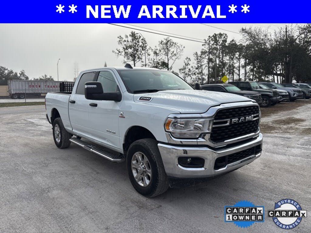 2024 RAM 2500 Big Horn Crew Cab 4WD