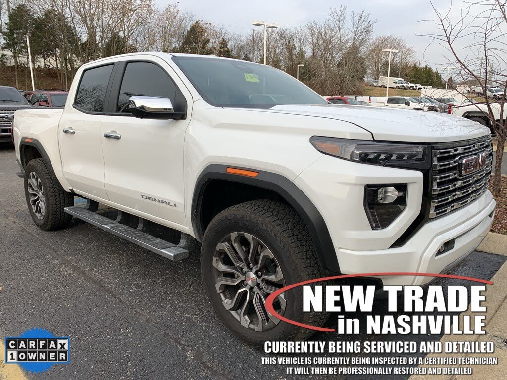 2025 GMC Canyon Denali Crew Cab 4WD