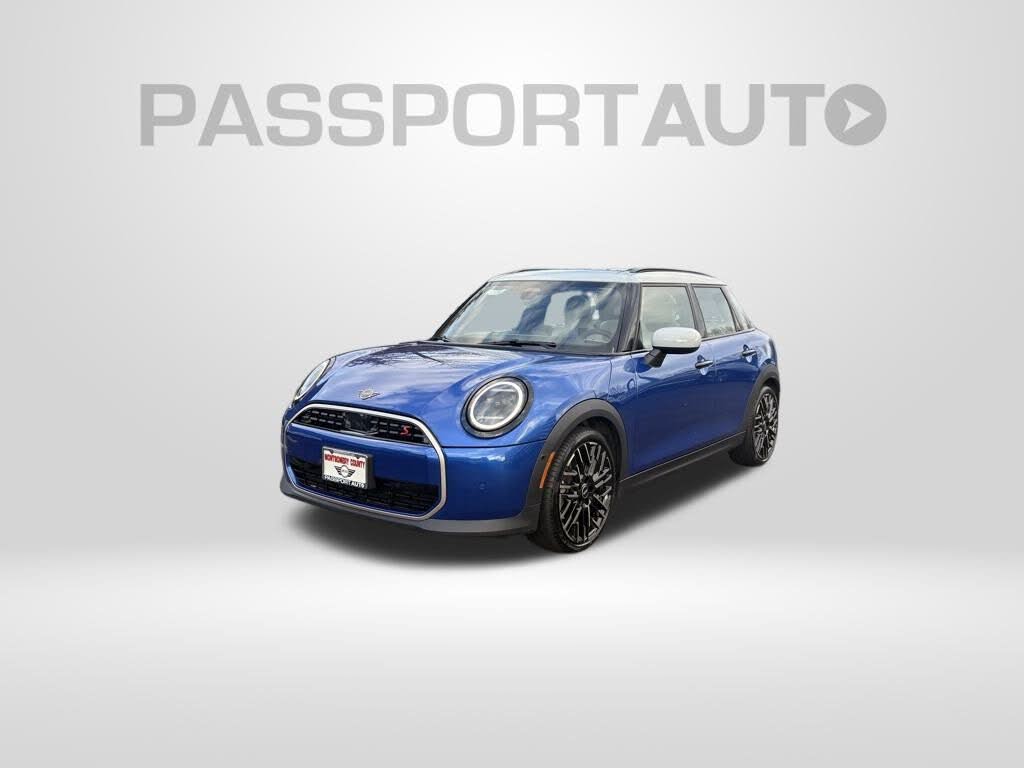 2025 MINI Cooper S Signature Trim 4-door Hatchback