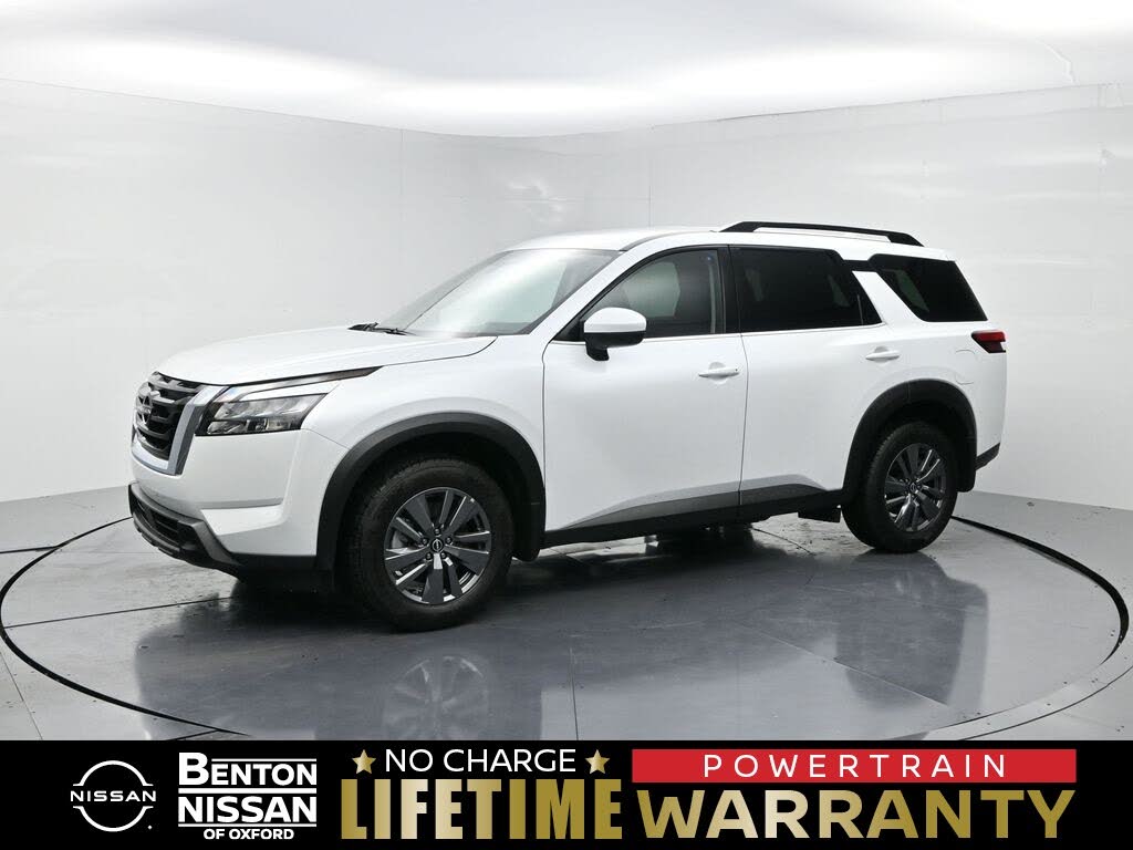 2025 Nissan Pathfinder SV FWD