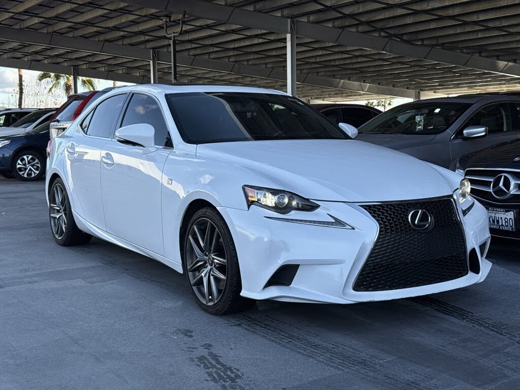 2016 Lexus IS 200t RWD
