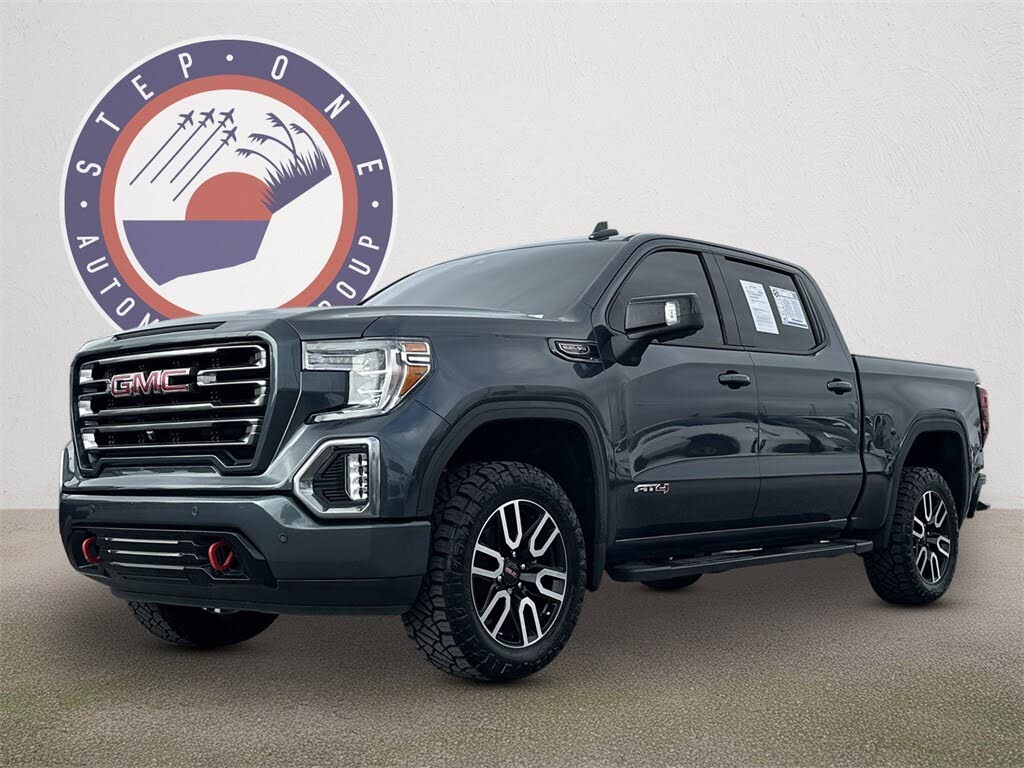 2020 GMC Sierra 1500 AT4 Crew Cab 4WD