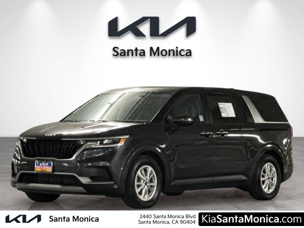 2024 Kia Carnival LX FWD