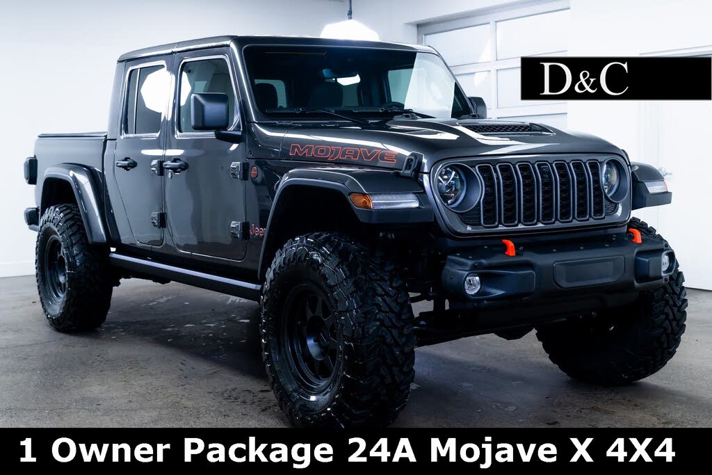 2025 Jeep Gladiator Mojave Crew Cab 4WD