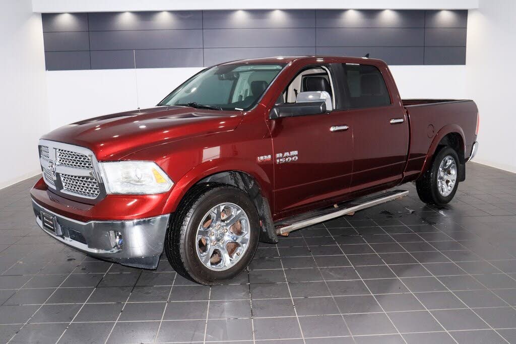 2016 RAM 1500 Laramie Crew Cab 4WD