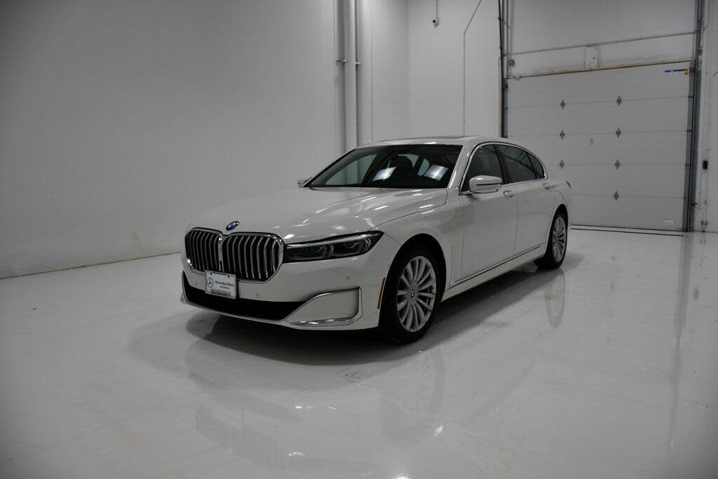 2022 BMW 7 Series 740i xDrive AWD