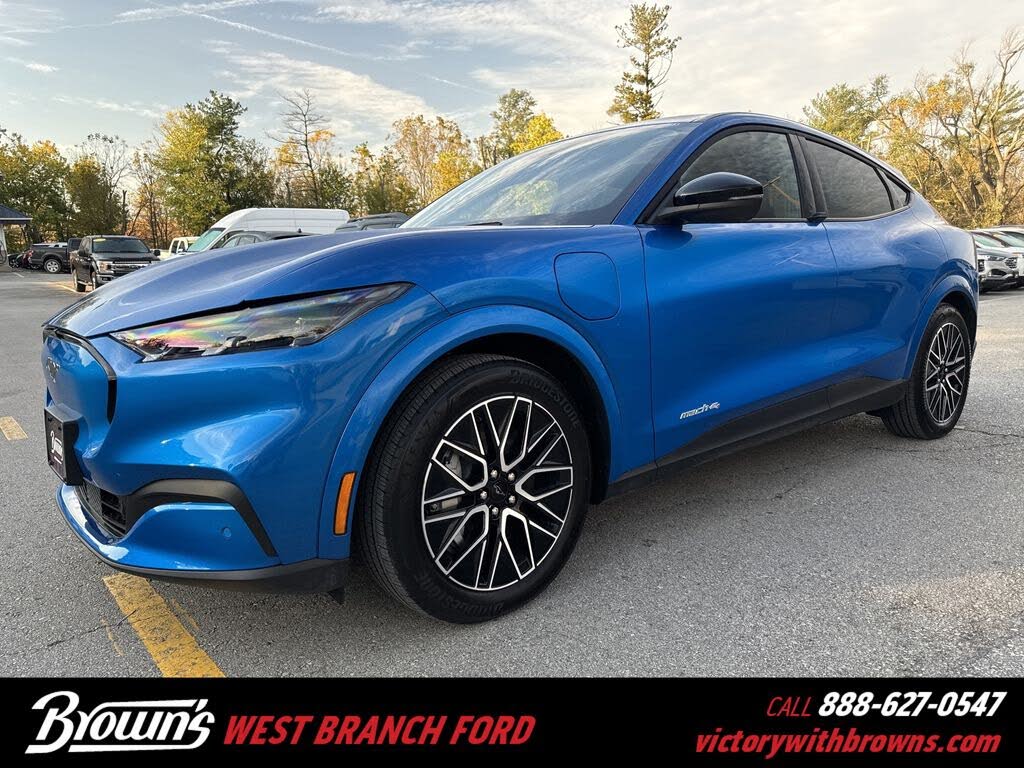 2025 Ford Mustang Mach-E Premium AWD