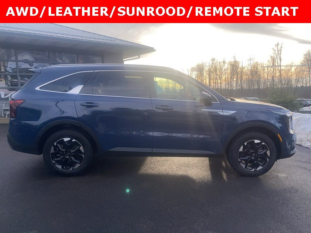 2025 Kia Sorento S AWD