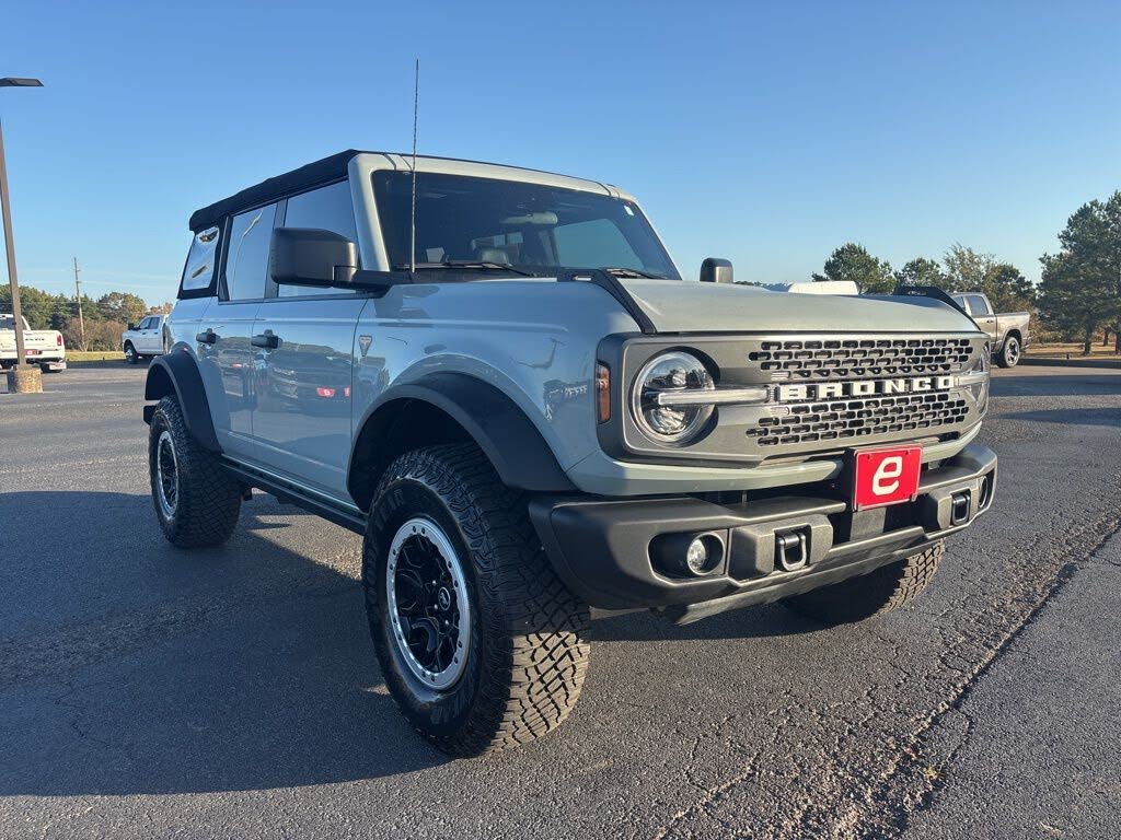 2023 Ford Bronco Badlands Advanced 4-Door 4WD
