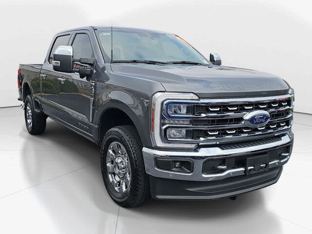 2024 Ford F-250 Super Duty Lariat Crew Cab 4WD