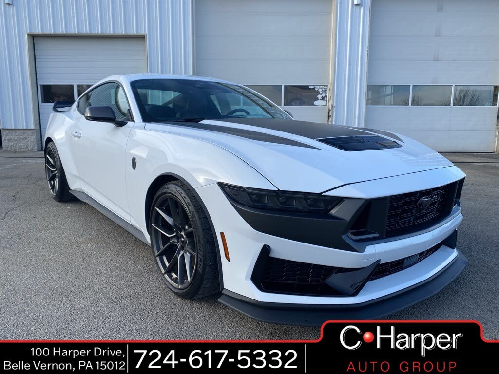 2024 Ford Mustang Dark Horse Fastback RWD