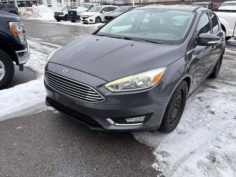 Ford Focus Titanium Hatchback 2015