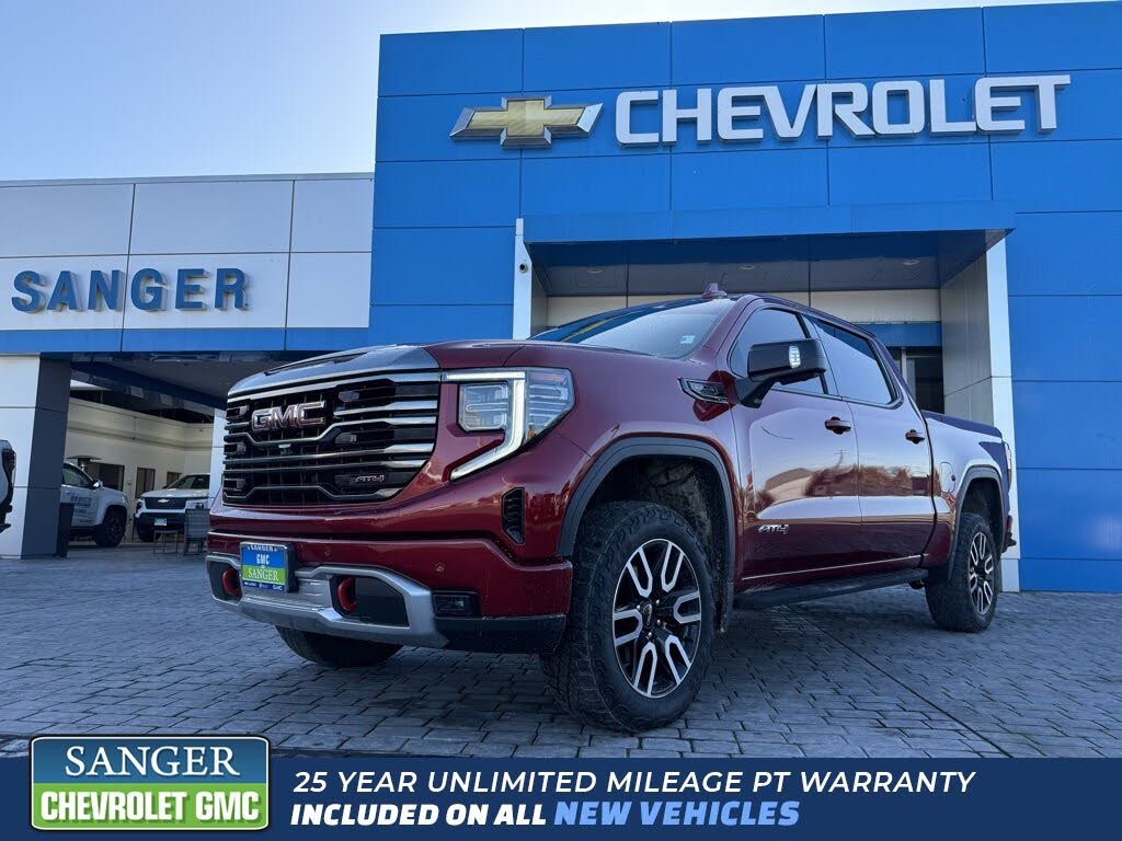 2023 GMC Sierra 1500 AT4 Crew Cab 4WD