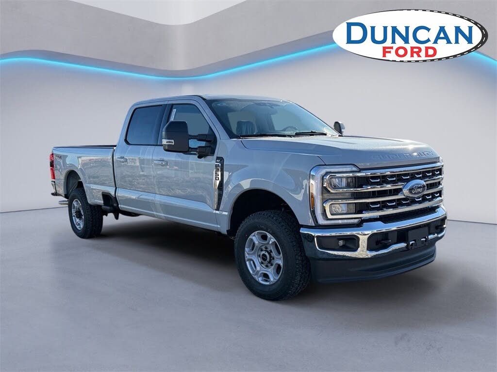 2026 Ford F-350 Super Duty XLT Crew Cab 4WD