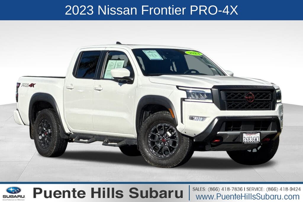 2023 Nissan Frontier PRO-4X Crew Cab 4WD