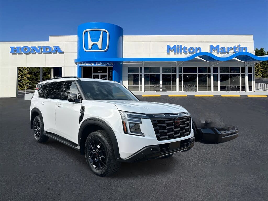 2025 Nissan Armada PRO-4X 4WD