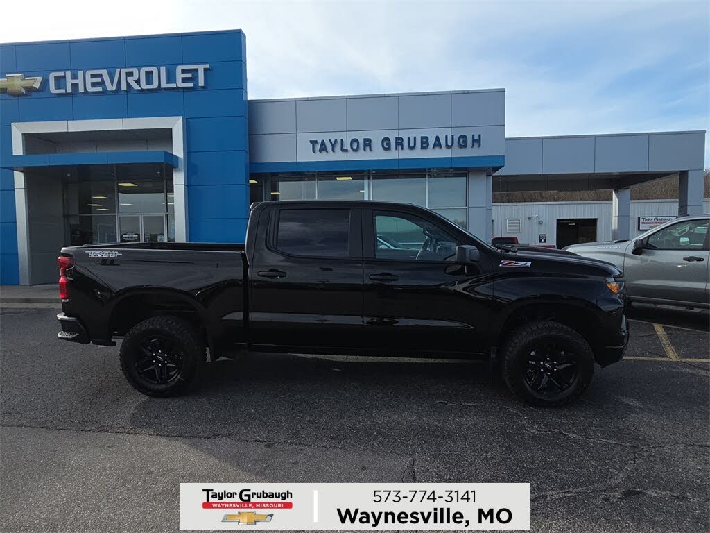 2026 Chevrolet Silverado 1500 Custom Trail Boss Crew Cab 4WD