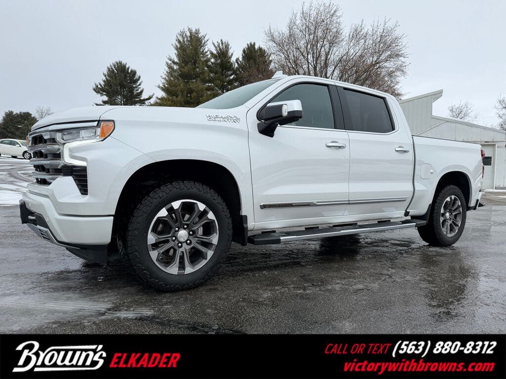 2022 Chevrolet Silverado 1500 High Country Crew Cab 4WD