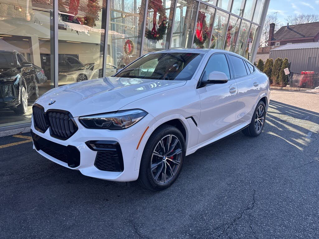 2023 BMW X6 xDrive40i AWD