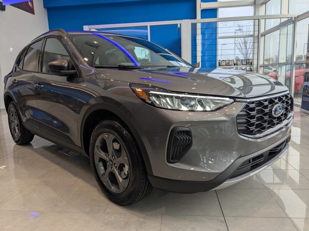 2026 Ford Escape ST-Line FWD