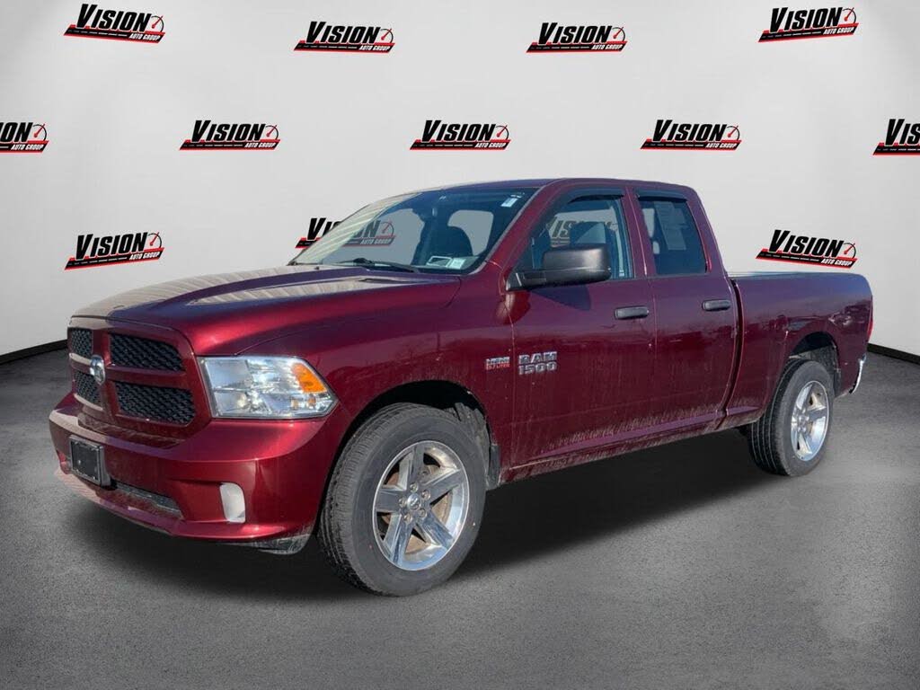 2016 RAM 1500 Express Quad Cab 4WD